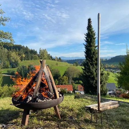 Apartment Bergblick Mit Garten, 2022 Komplett Renoviert