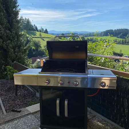 Apartment Bergblick Mit Garten, 2022 Komplett Renoviert